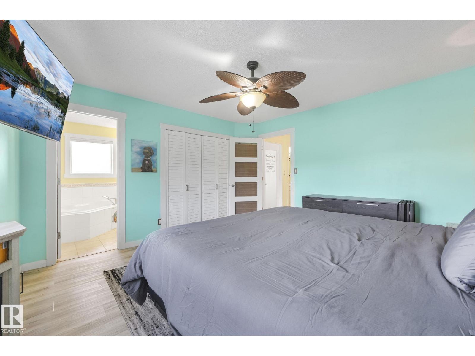 #24 2419 133 AV NW, Edmonton