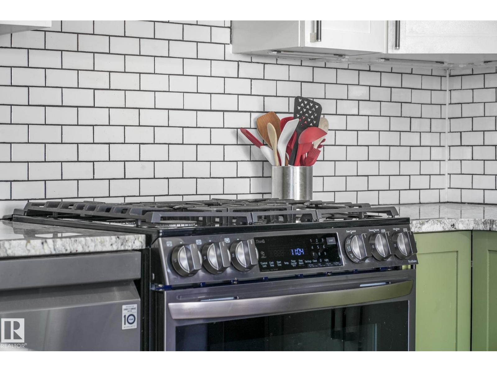 #24 2419 133 AV NW, Edmonton