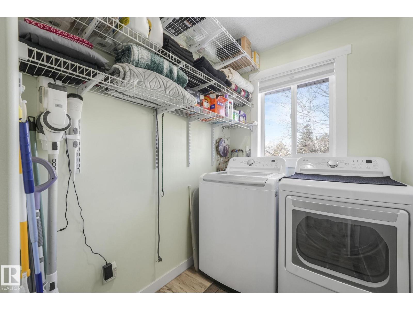 #24 2419 133 AV NW, Edmonton