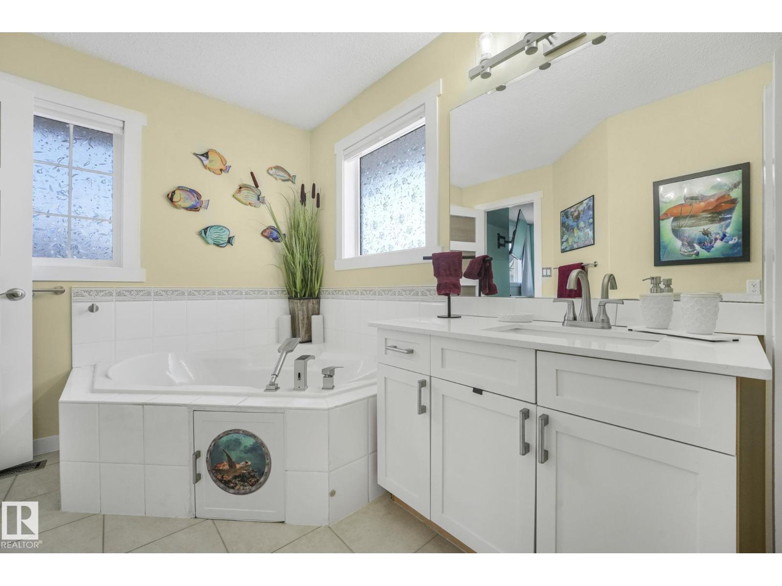 #24 2419 133 AV NW, Edmonton