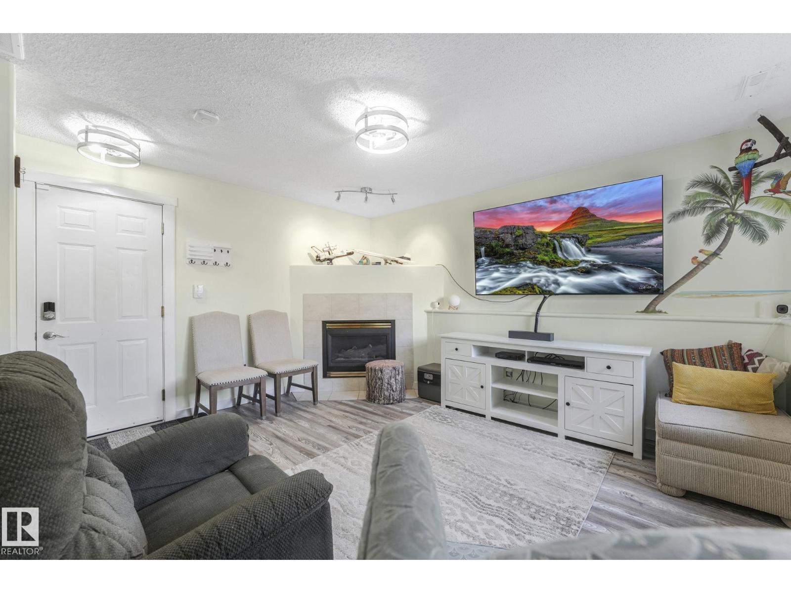 #24 2419 133 AV NW, Edmonton