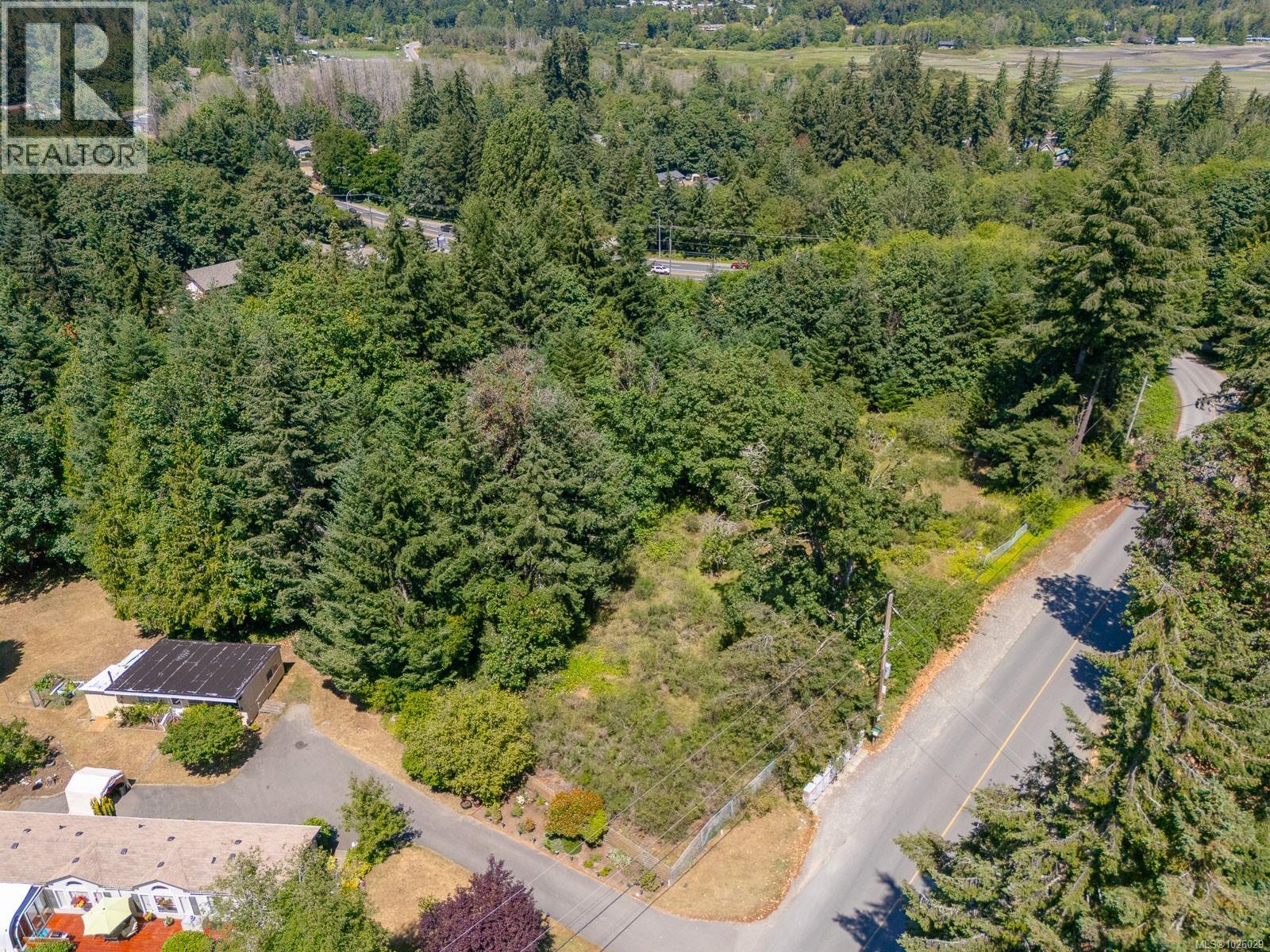 2433 Summerset Rd, Nanoose Bay