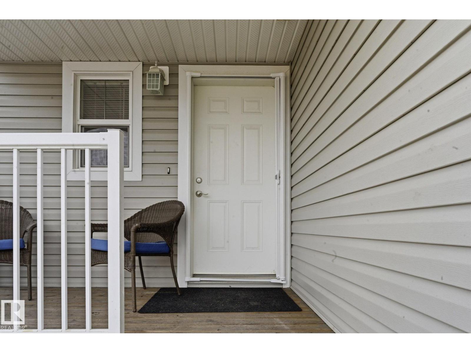 105 GRAYWOOD ME - Photo 4 of 39, Stony Plain, Alberta