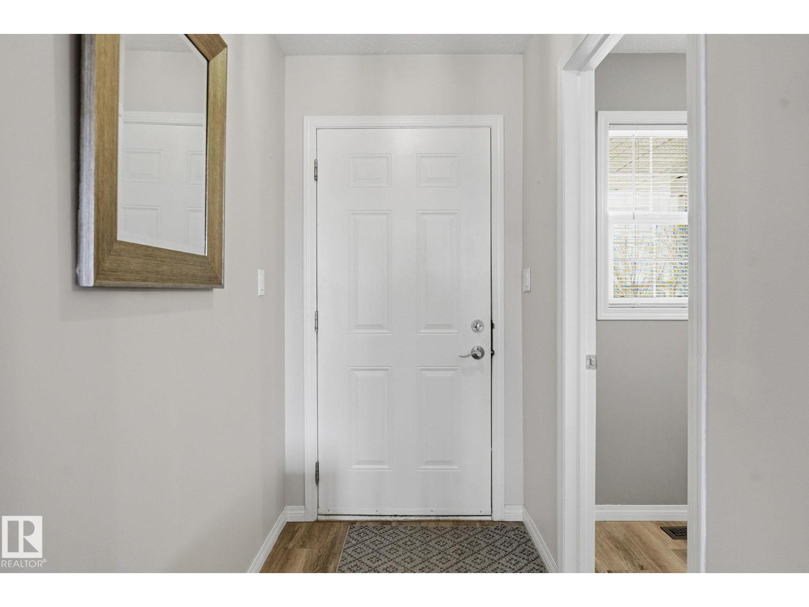 105 GRAYWOOD ME - Photo 5 of 39, Stony Plain, Alberta