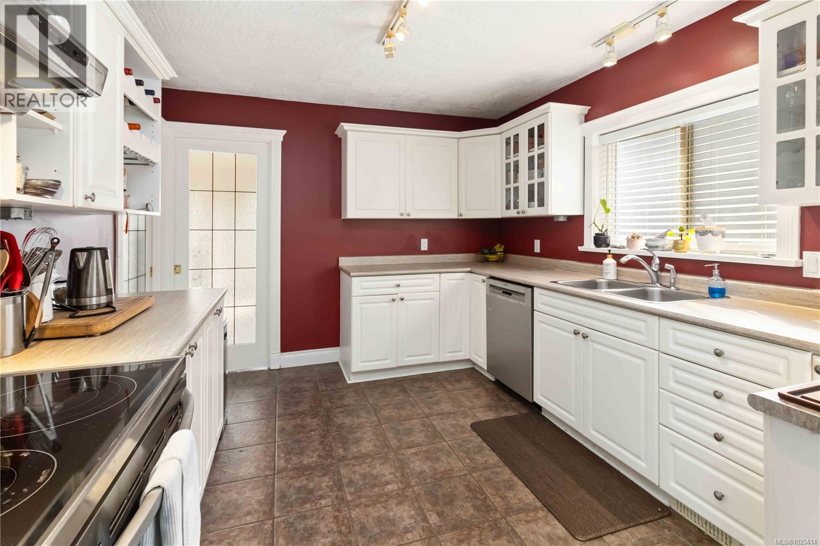 88 Chilco Ridge Pl, View Royal