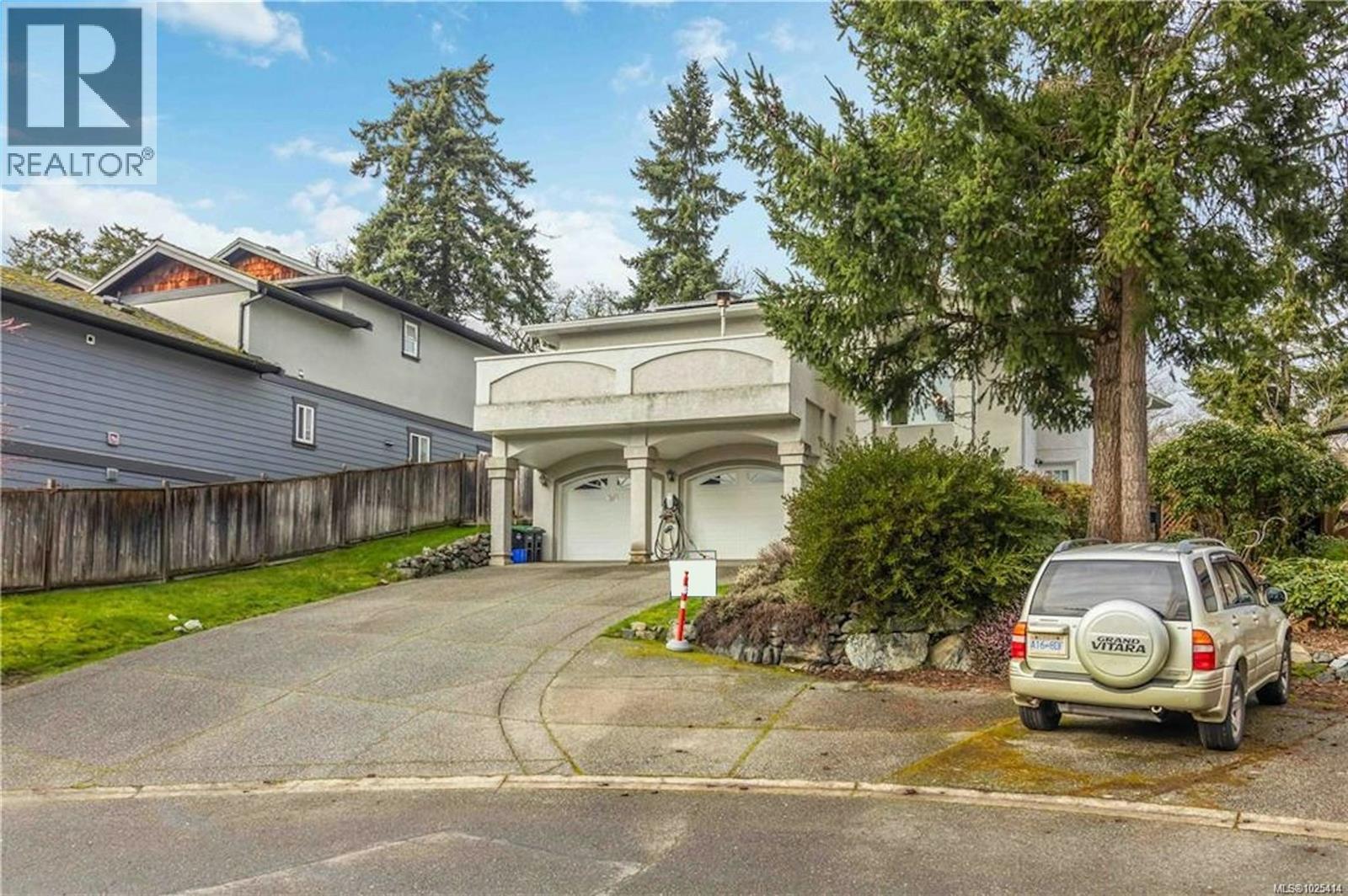 88 Chilco Ridge Pl, View Royal