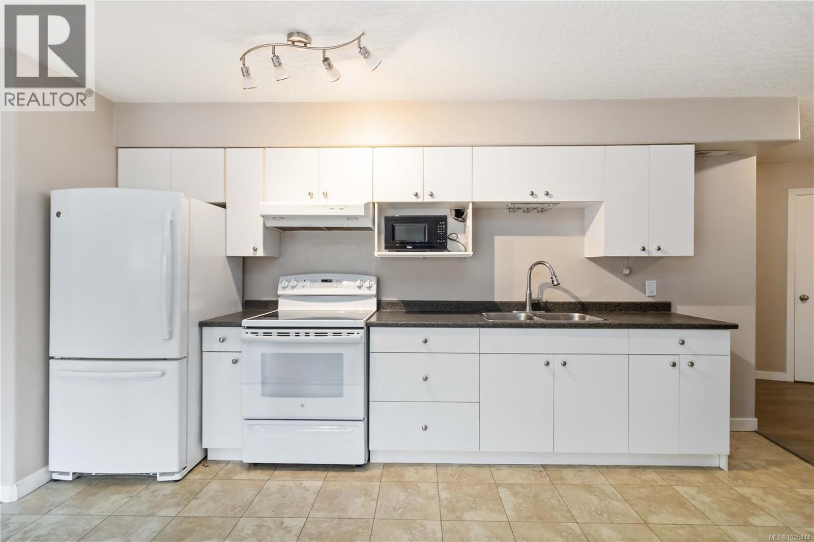 88 Chilco Ridge Pl, View Royal