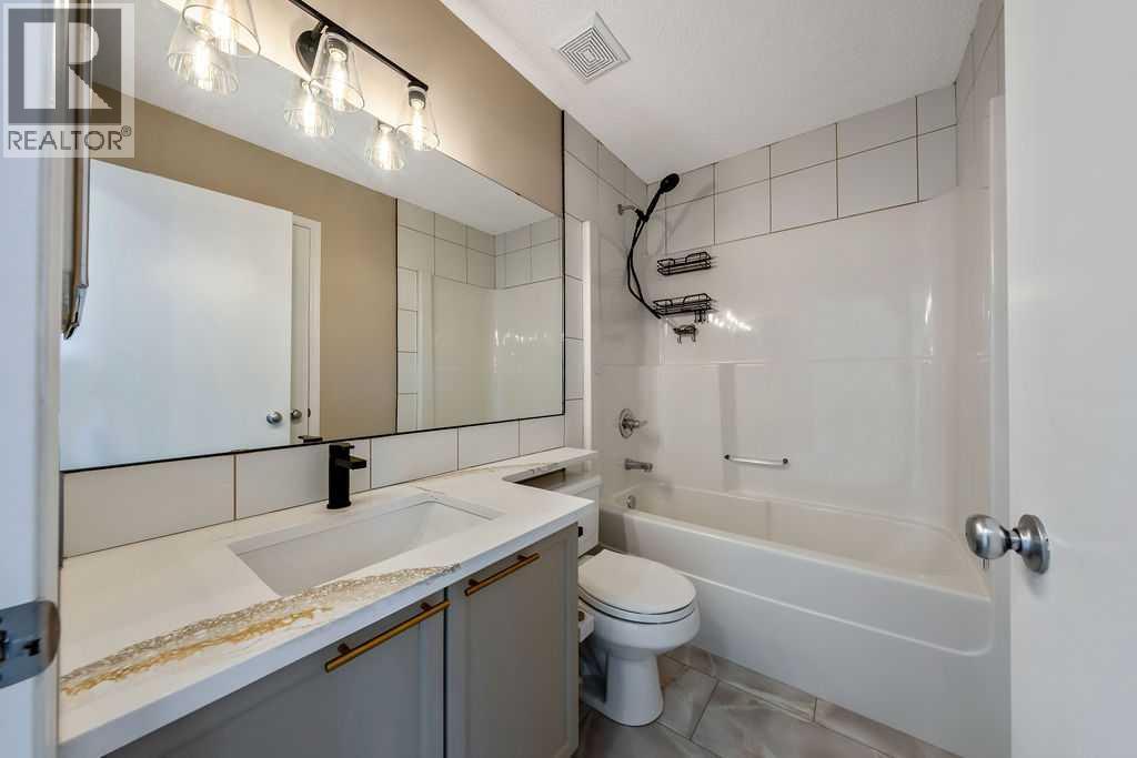 Single Family House for Sale in  Tuscany Springs Rise NW Tuscany Calgary 