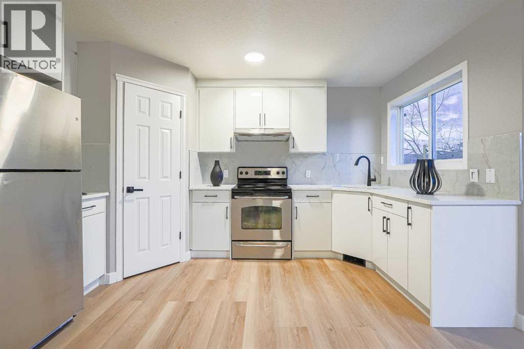 Single Family House for Sale in  TARINGTON Way NE Taradale Calgary 