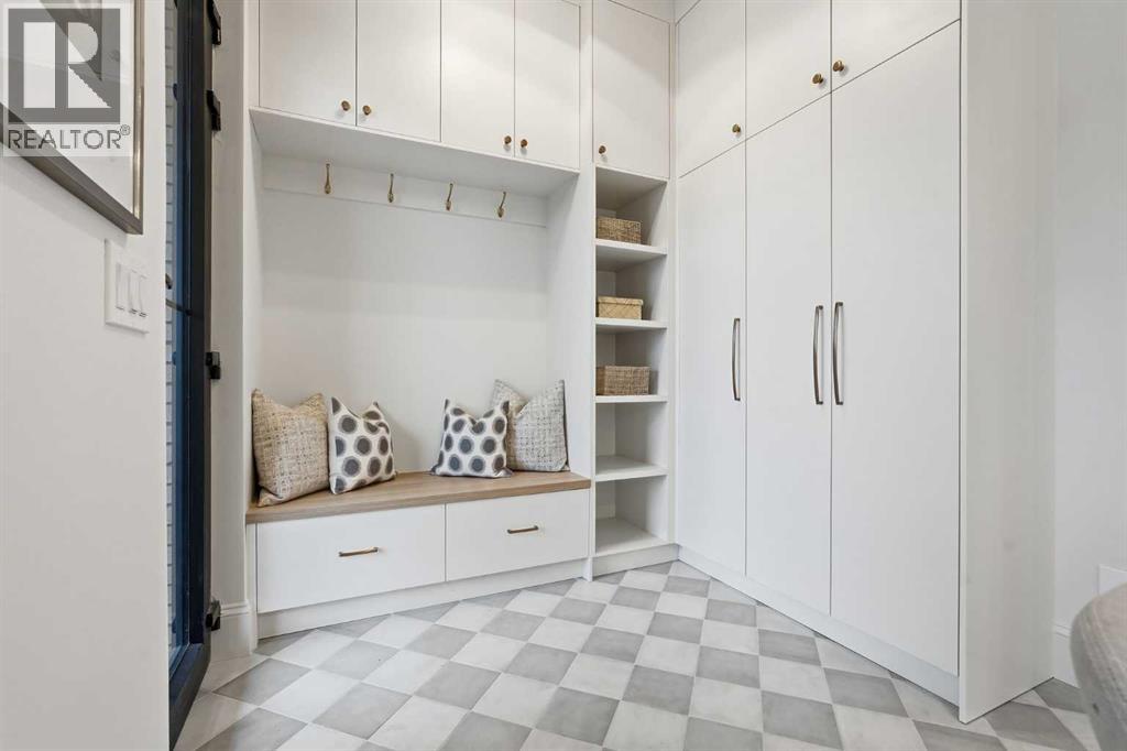 Single Family House for Sale in   Avenue SW South Calgary Calgary 