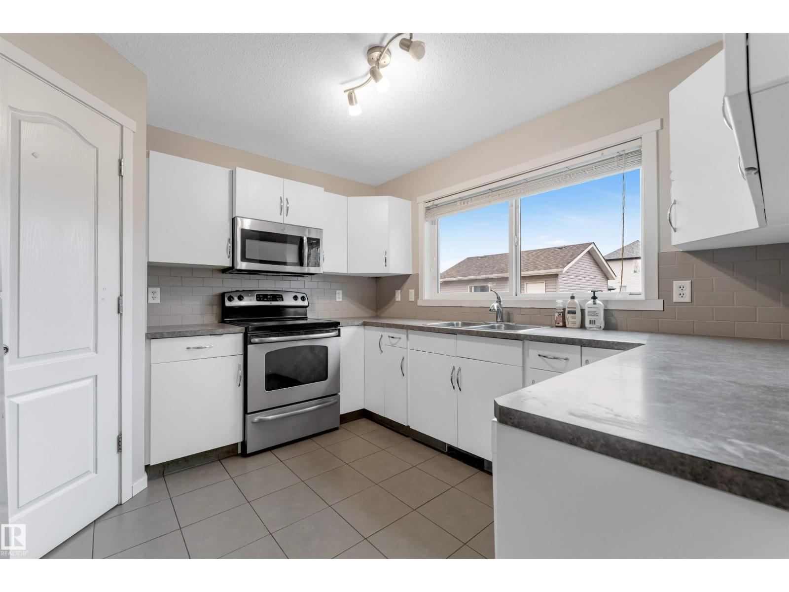 610 TAMARACK RD NW, Edmonton