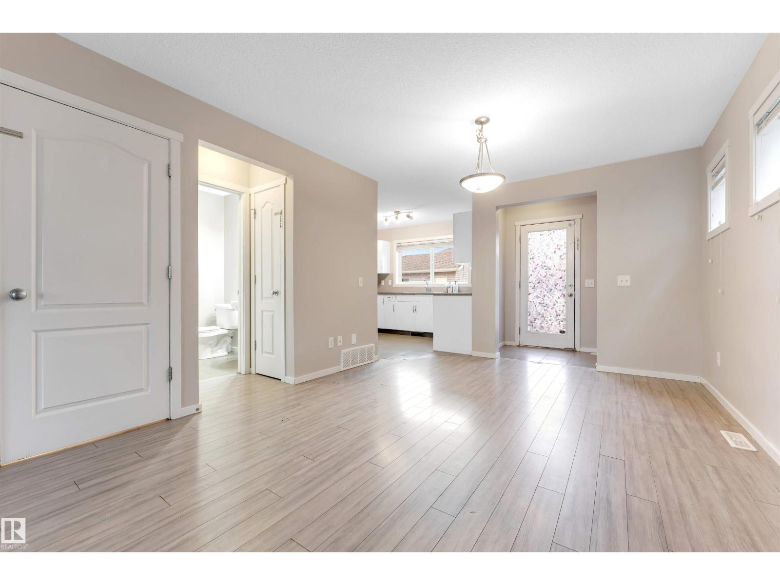 610 TAMARACK RD NW, Edmonton