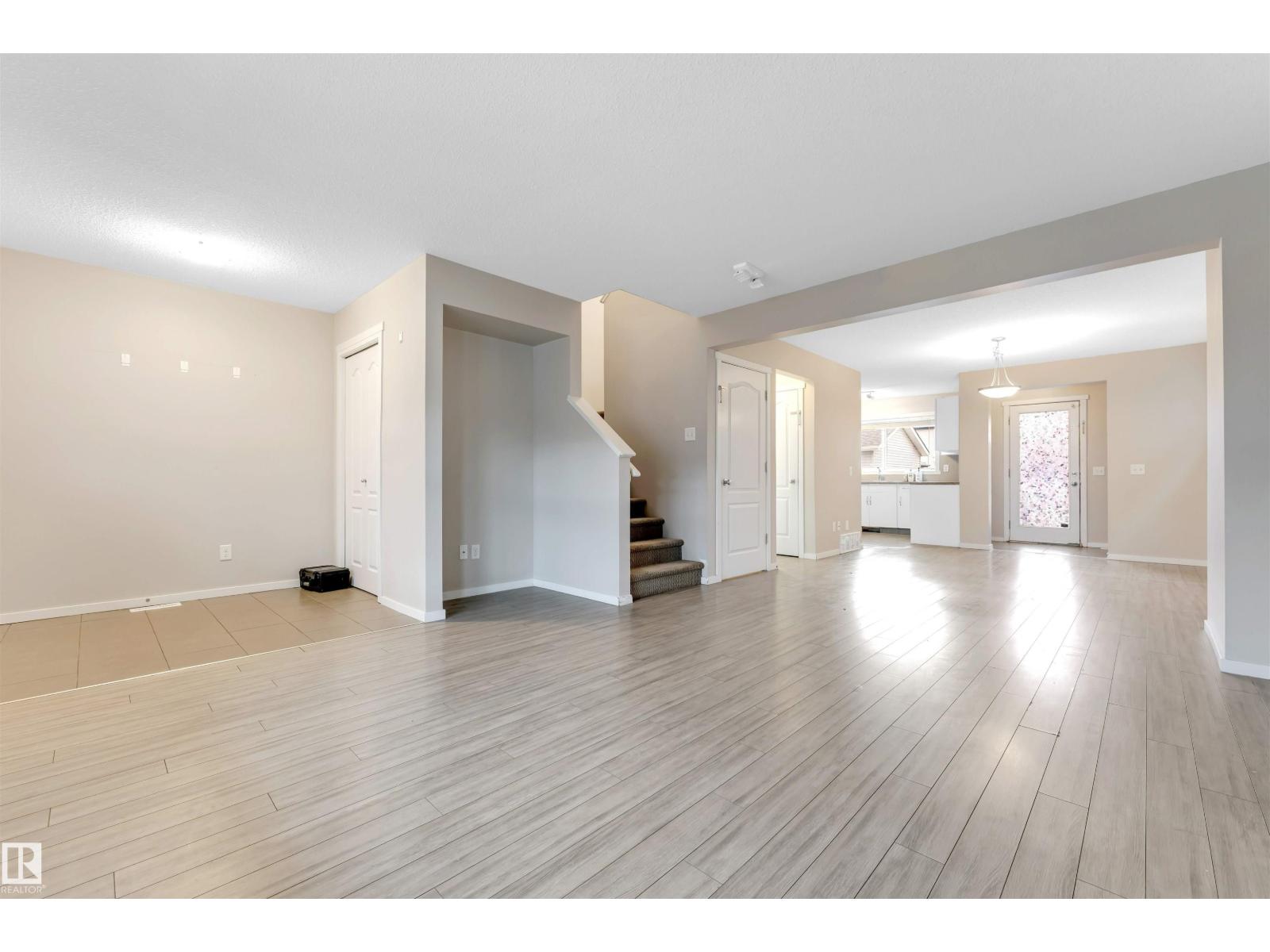 610 TAMARACK RD NW, Edmonton