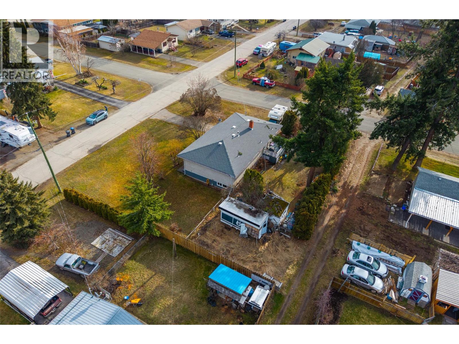 306 birch Street, Chase