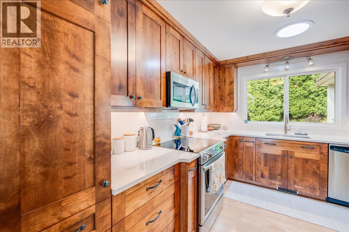 2321 McBride Street, Trail