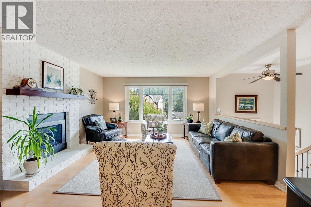 2321 McBride Street, Trail