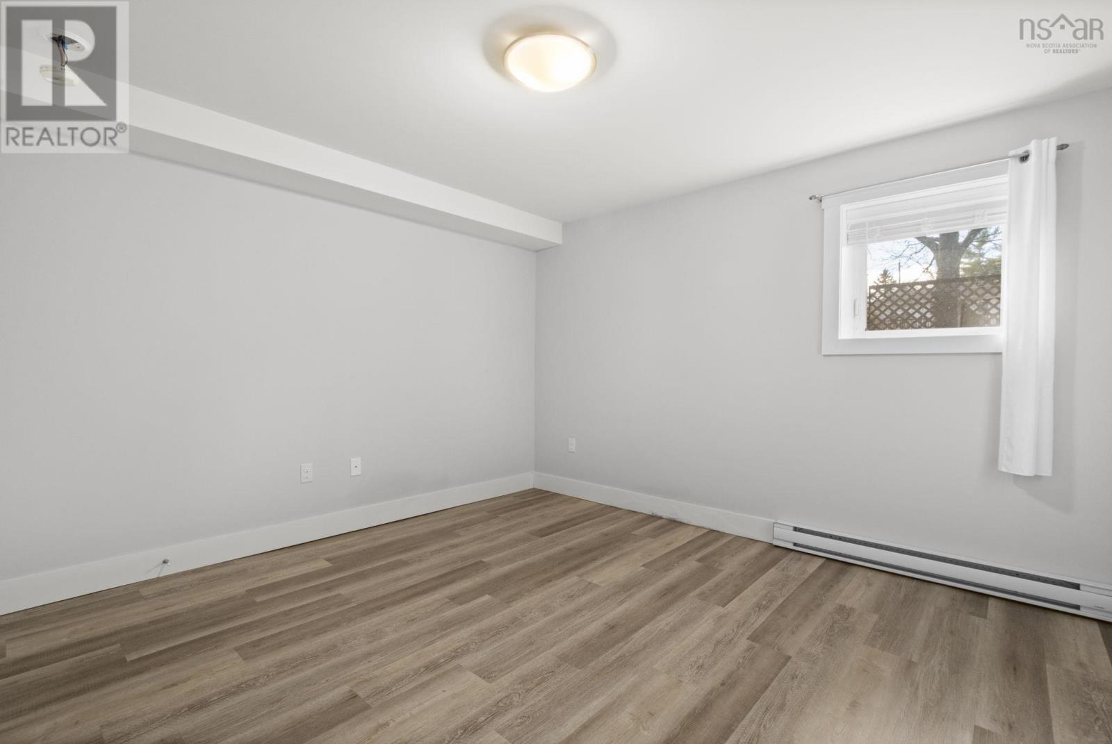 Property 29 of 48 of 15/59 John Murray Drive