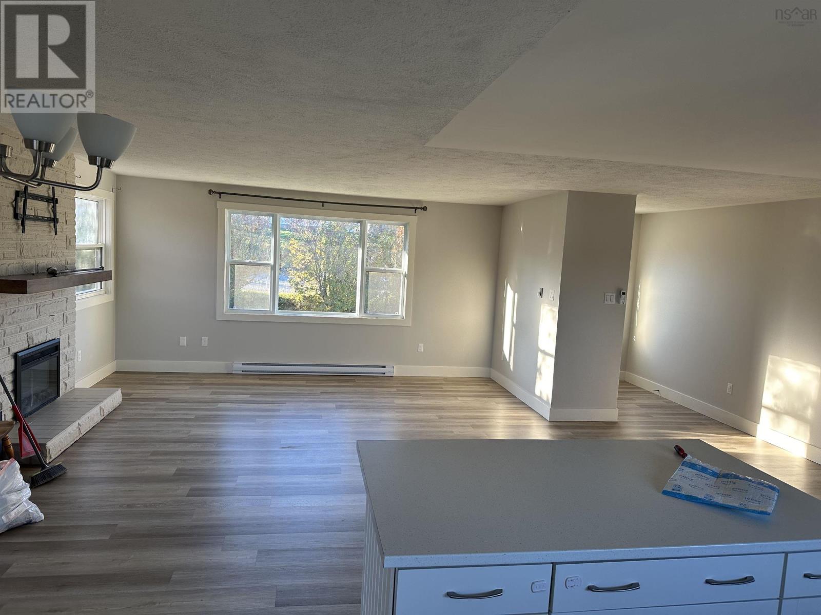 Property 32 of 48 of 15/59 John Murray Drive