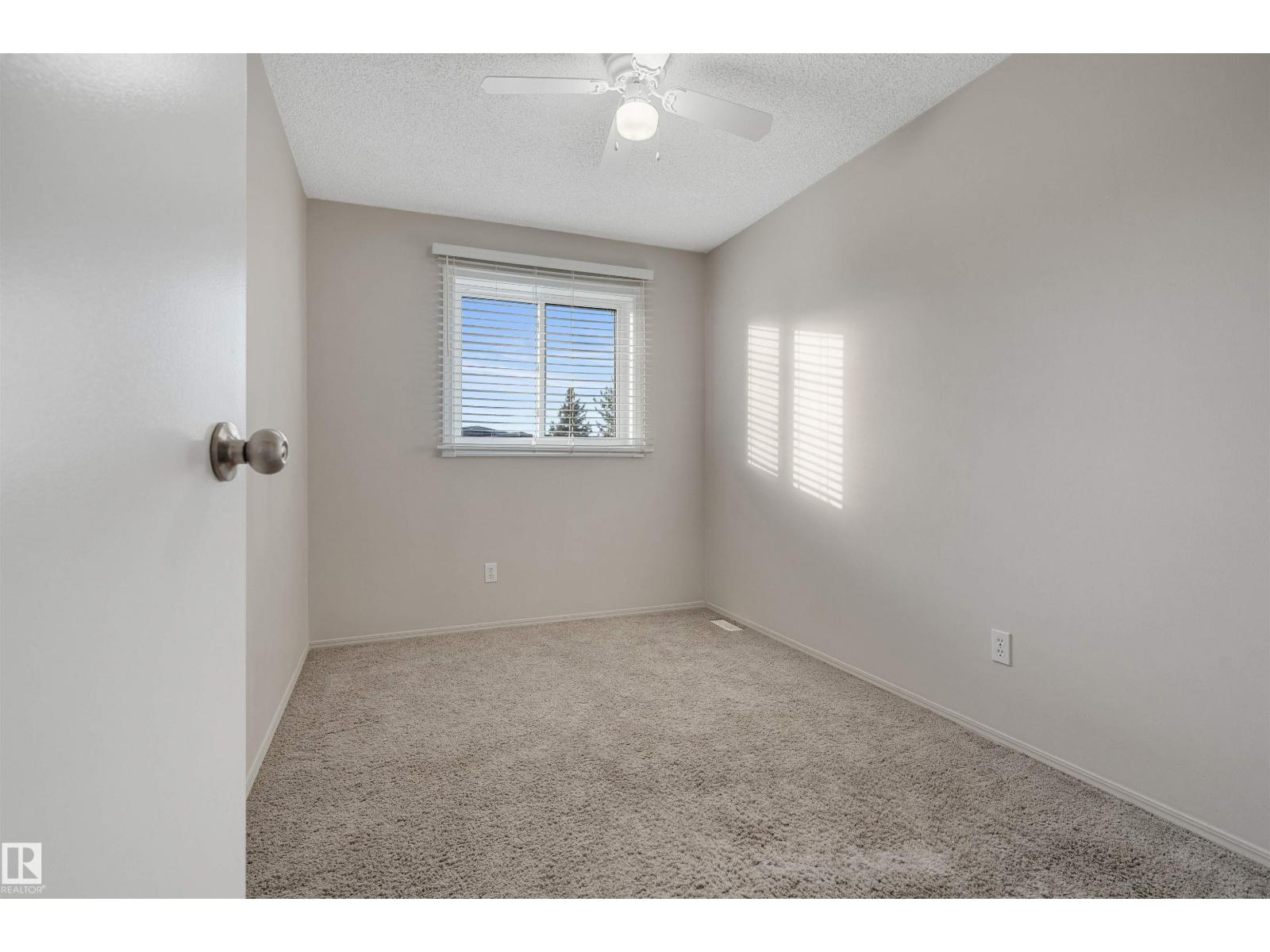 2206 38 ST NW, Edmonton