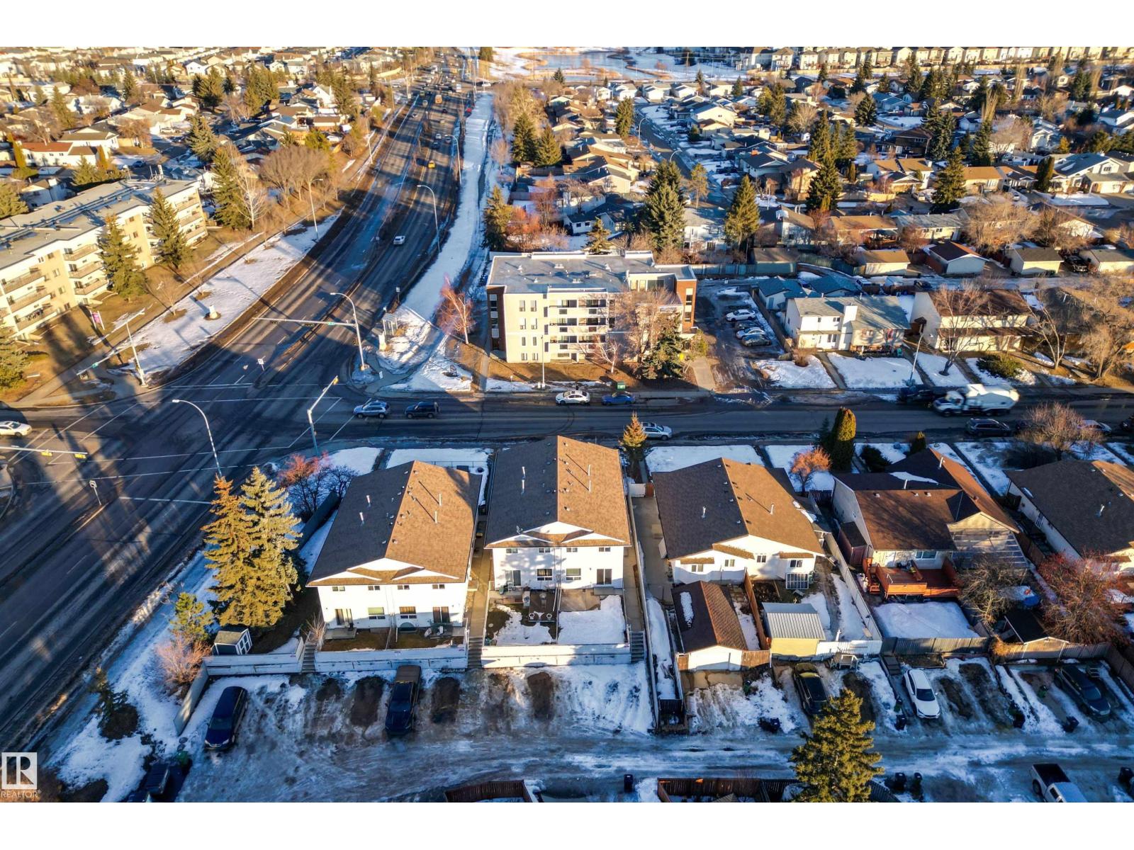 2206 38 ST NW, Edmonton