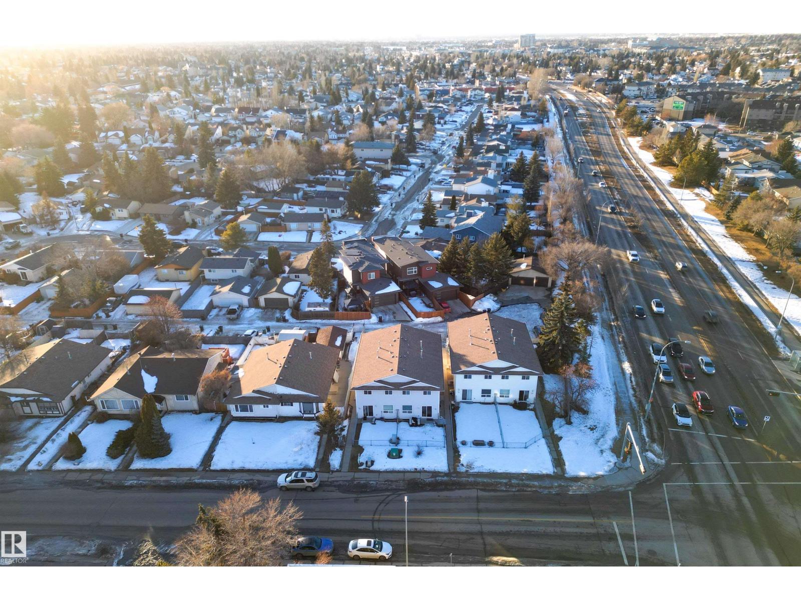 2206 38 ST NW, Edmonton