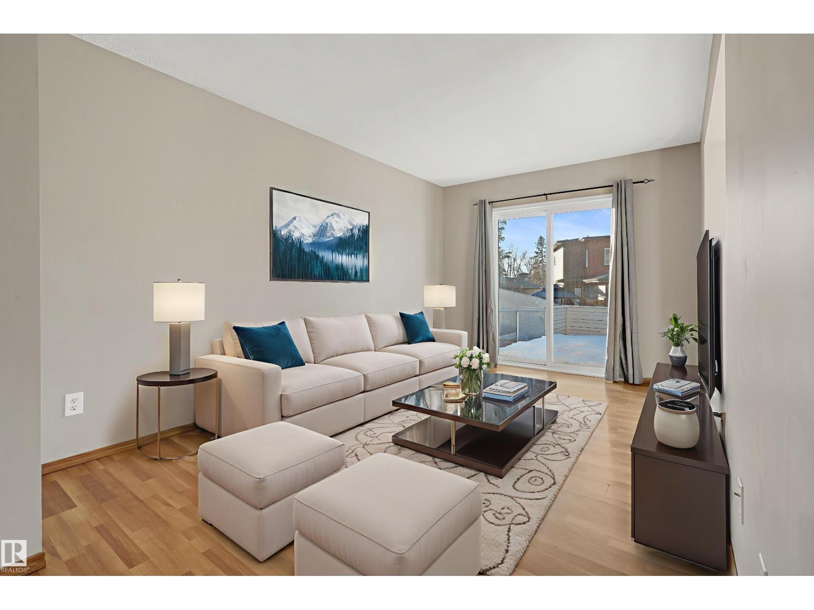 2206 38 ST NW, Edmonton