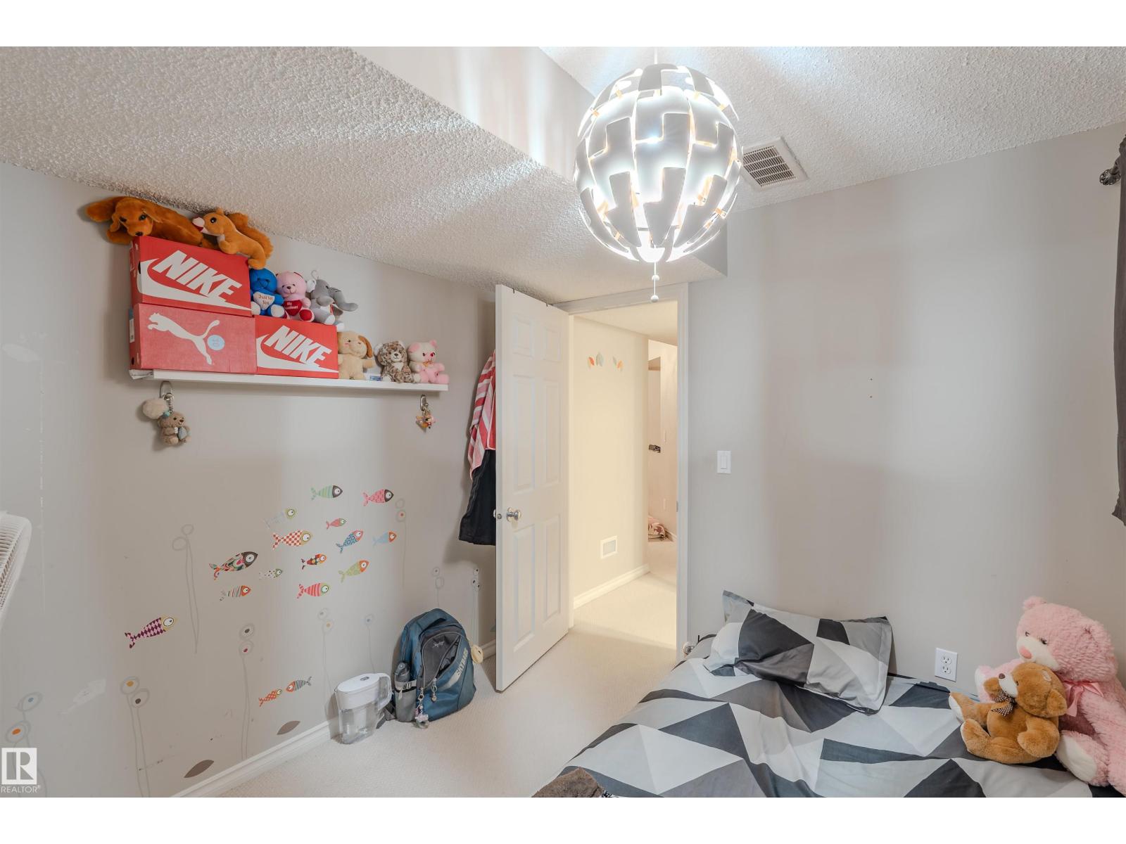 3438 19 ST NW, Edmonton