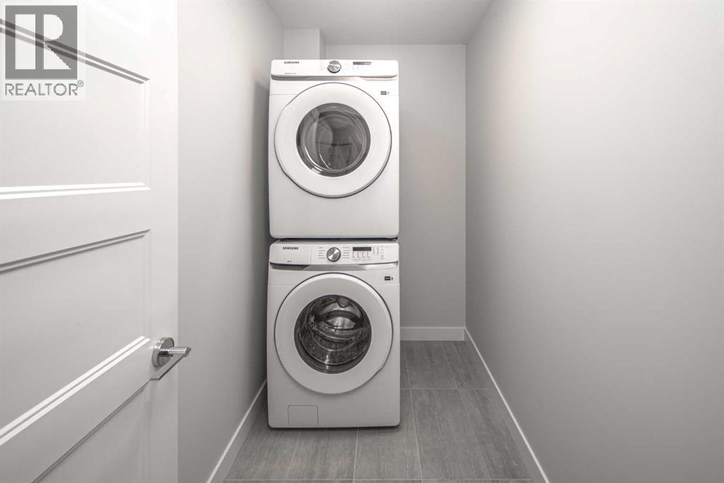 Single Family House for Sale in    Street SW Springbank Hill Calgary 