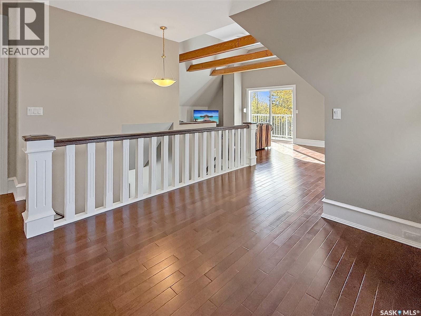 Single Family House 2 Level for Sale in City of Swift Current Acreage Swift Current 