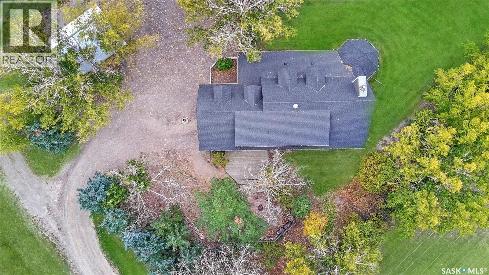 Single Family House 2 Level for Sale in City of Swift Current Acreage Swift Current 