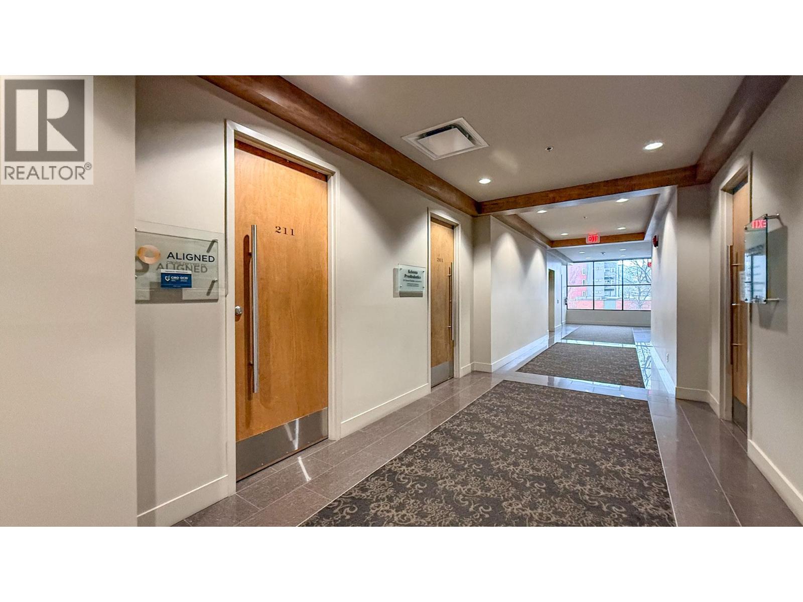 211 550 West Avenue, Kelowna