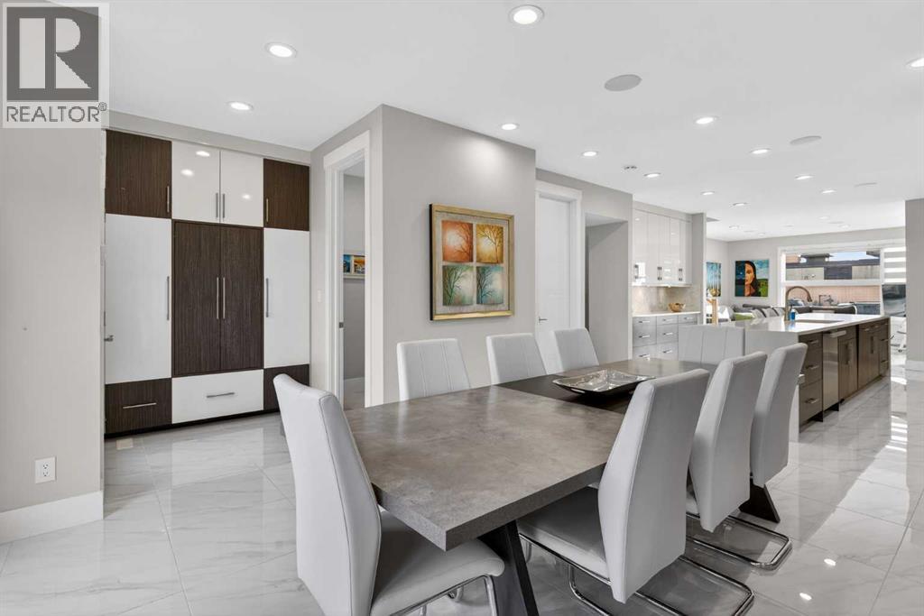 Single Family House for Sale in   Avenue NW West Hillhurst Calgary 