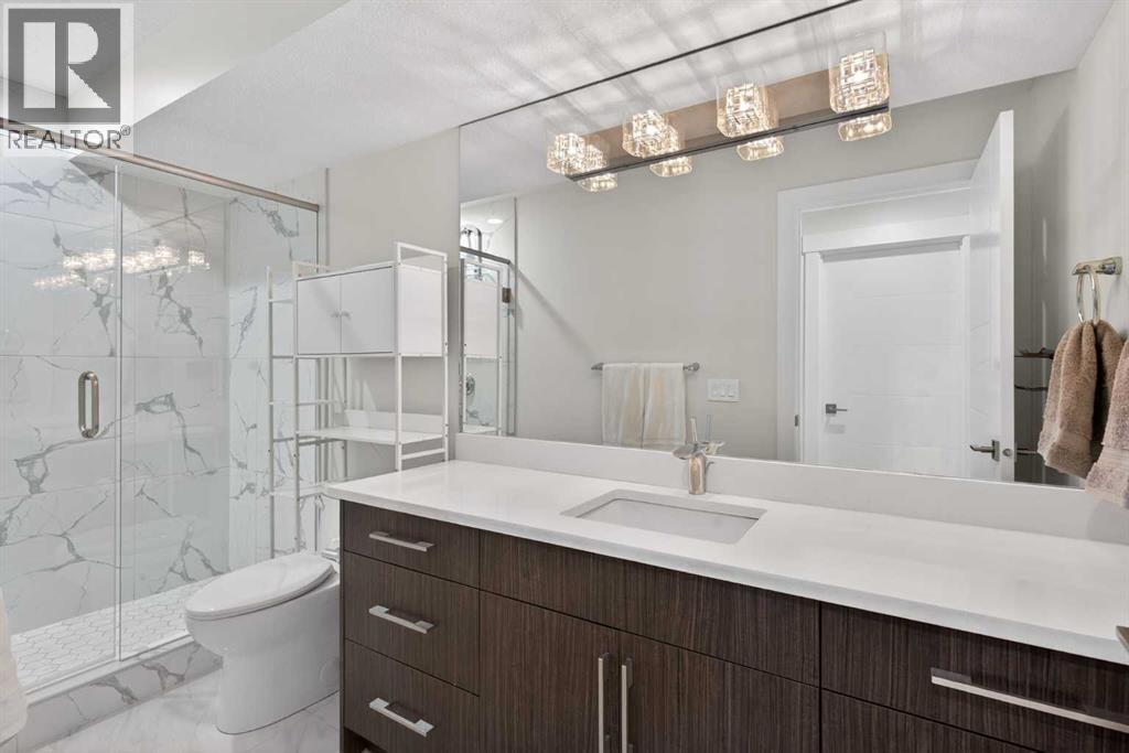 Single Family House for Sale in   Avenue NW West Hillhurst Calgary 