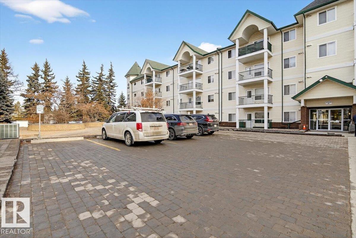 Single Family House for Sale in #   ST NW Edmonton 