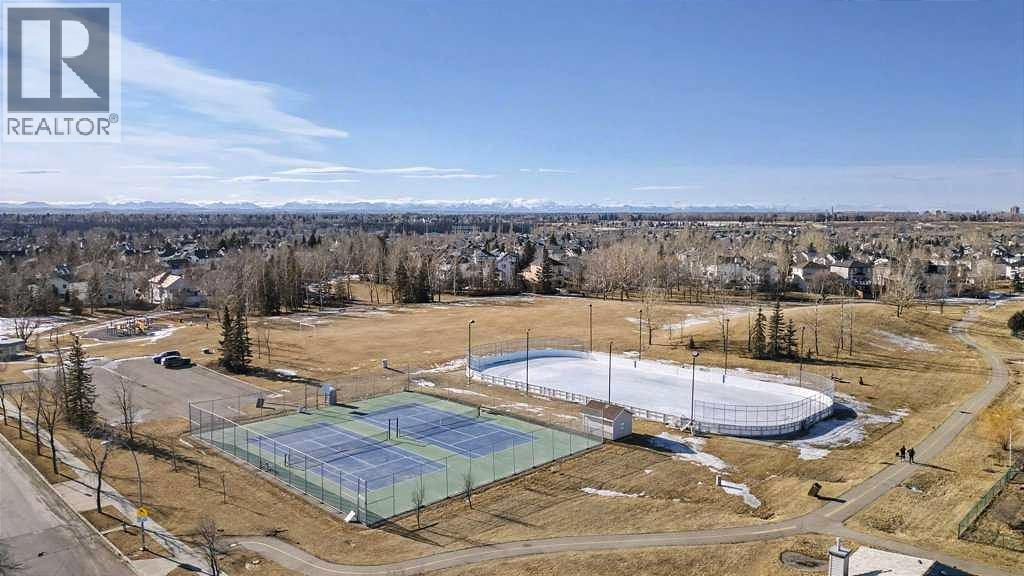 Single Family House for Sale in  Douglas Glen Crescent SE Douglasdale/Glen Calgary 