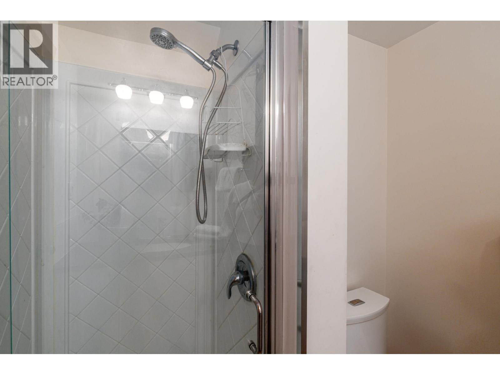 18 6125 EAGLE DRIVE, Whistler