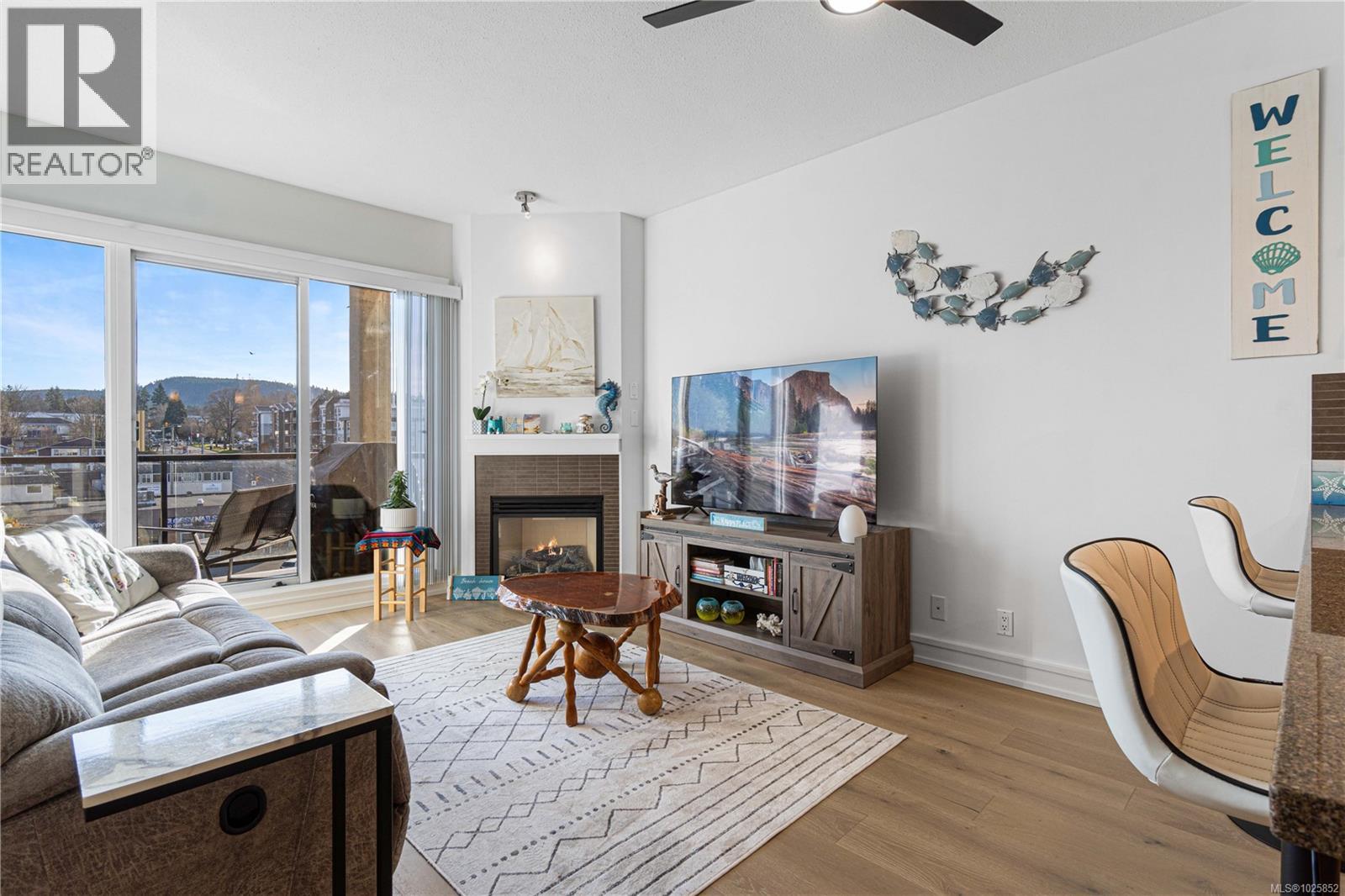 606 194 Beachside Dr, Parksville