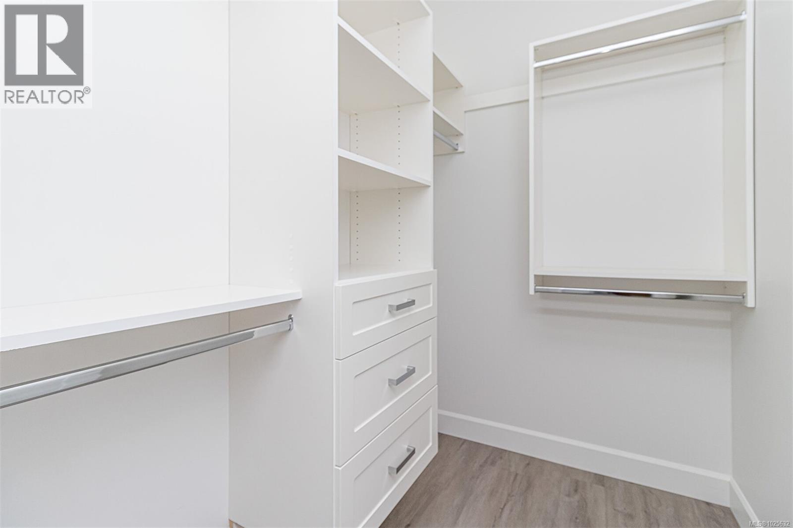 3113 Gibbins Rd, Duncan