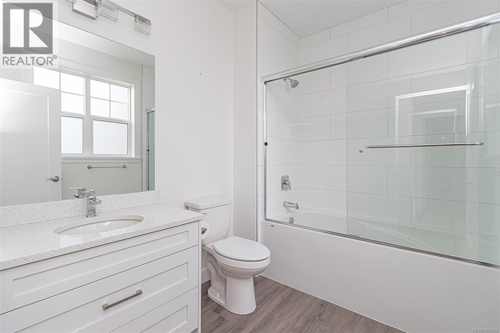 3113 Gibbins Rd, Duncan