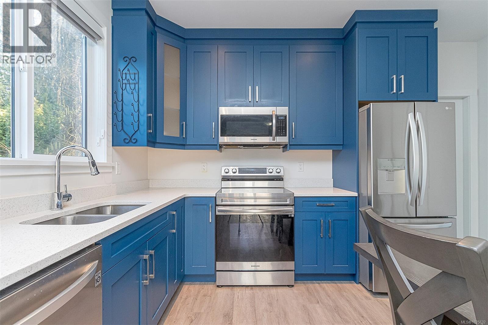 3113 Gibbins Rd, Duncan