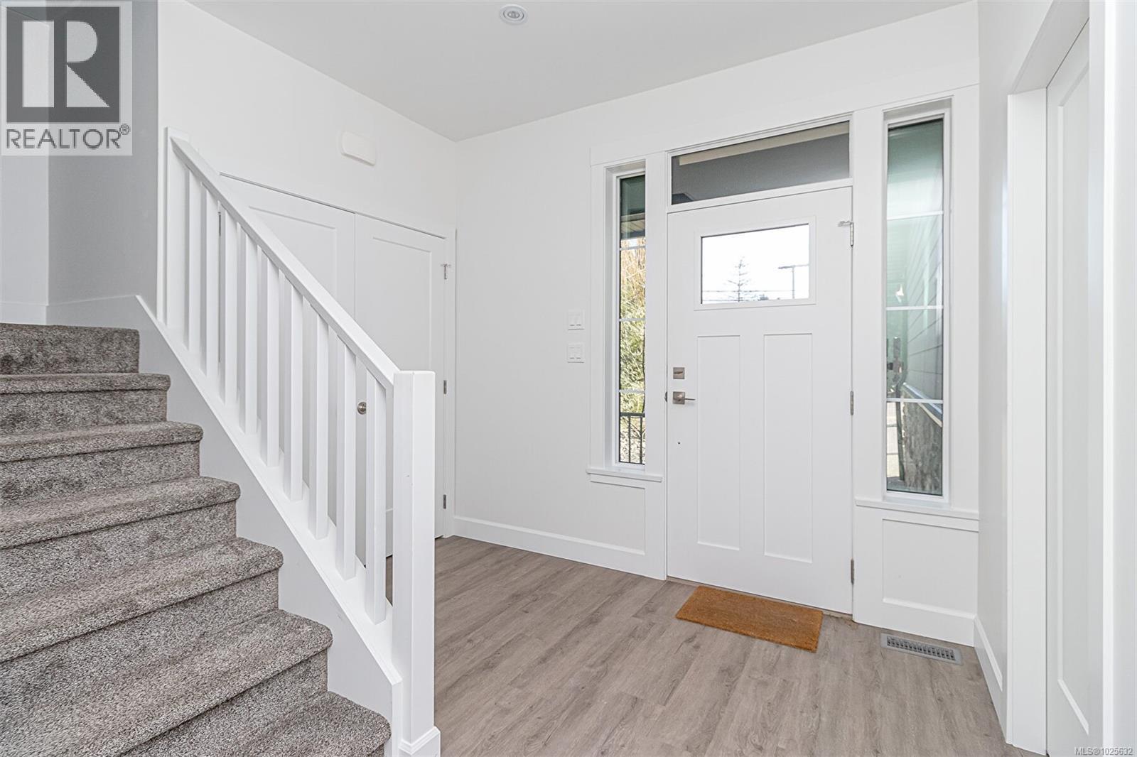 3113 Gibbins Rd, Duncan