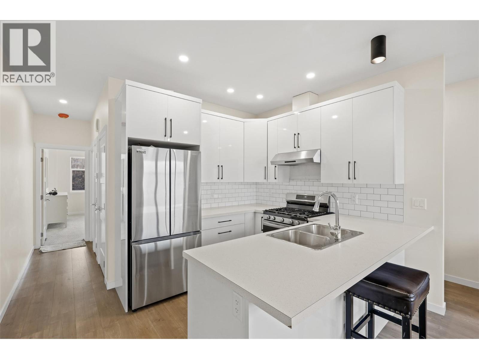 1701 FOXTAIL Drive Unit# 123, Kamloops