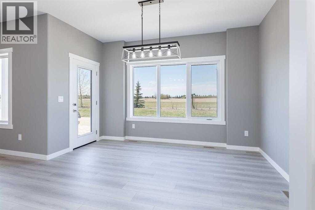 Single Family House for Sale in  Everson Close Evergreen Red Deer 