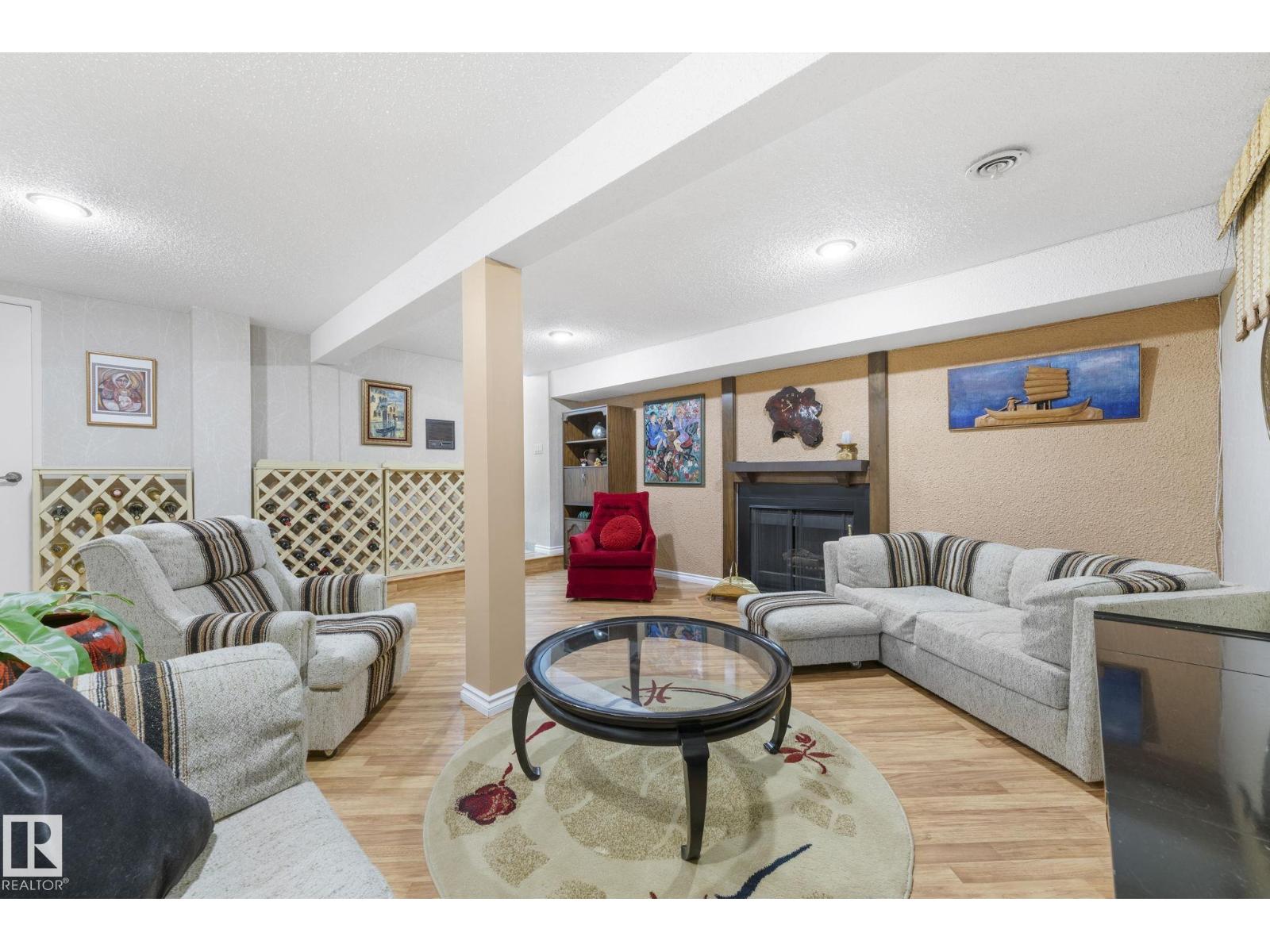 11126 173A AV NW, Edmonton