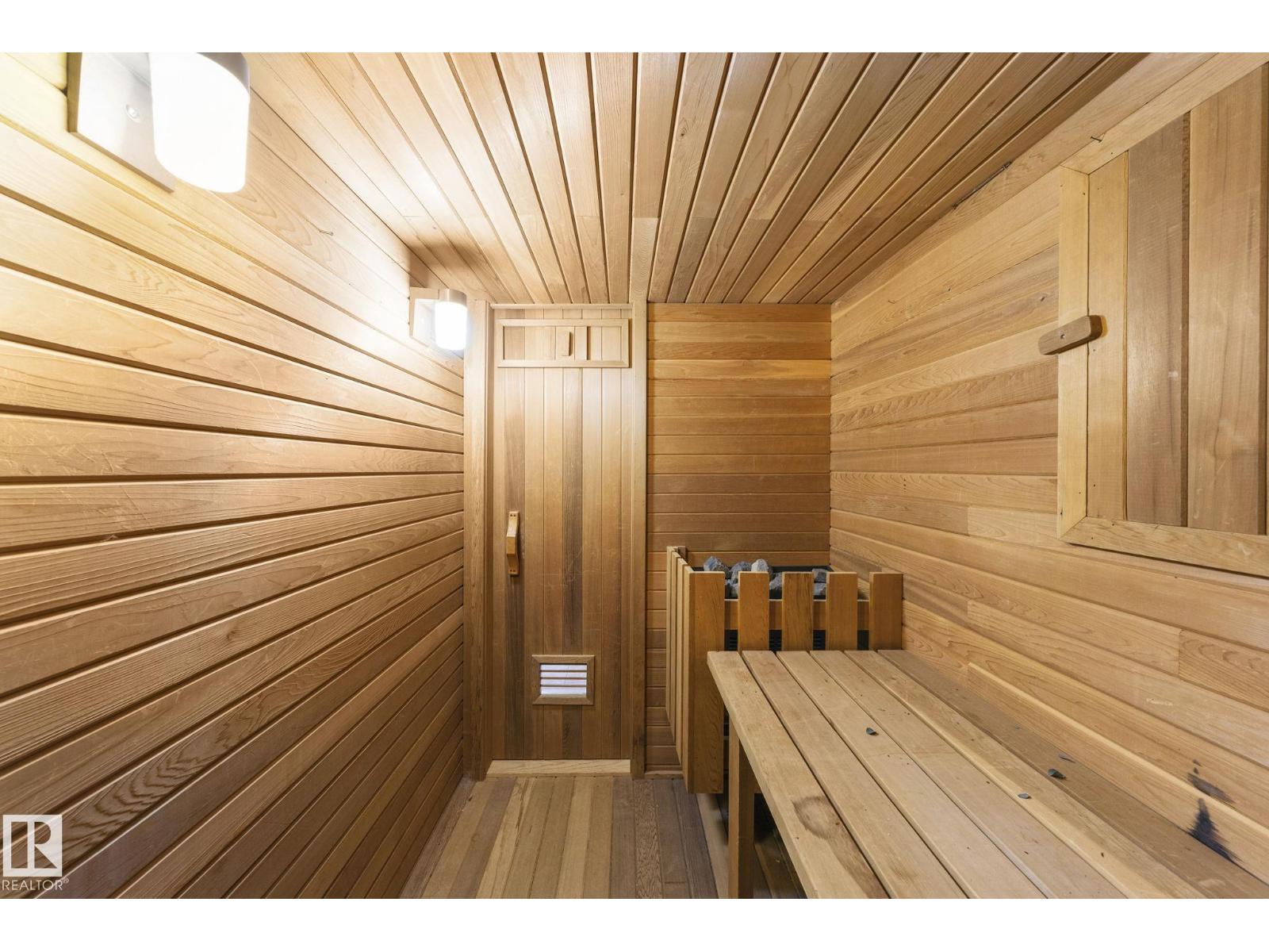 11126 173A AV NW, Edmonton