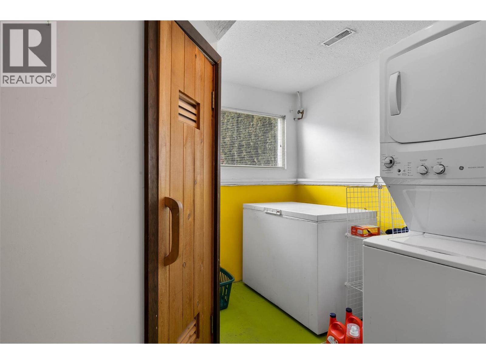 1864 Dickenson Road, Kamloops