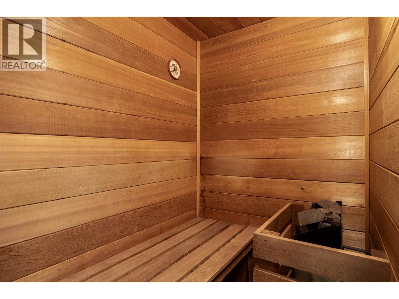 1864 Dickenson Road, Kamloops