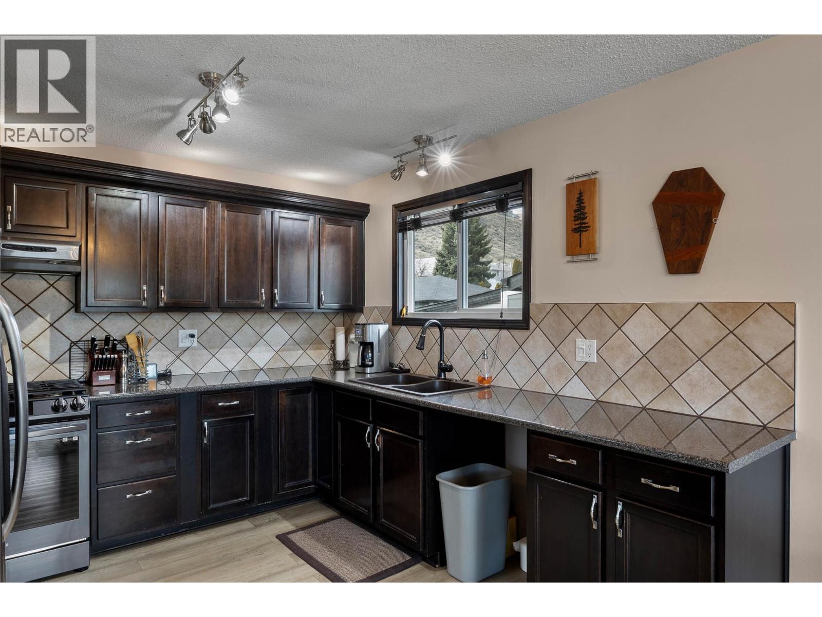 1864 Dickenson Road, Kamloops