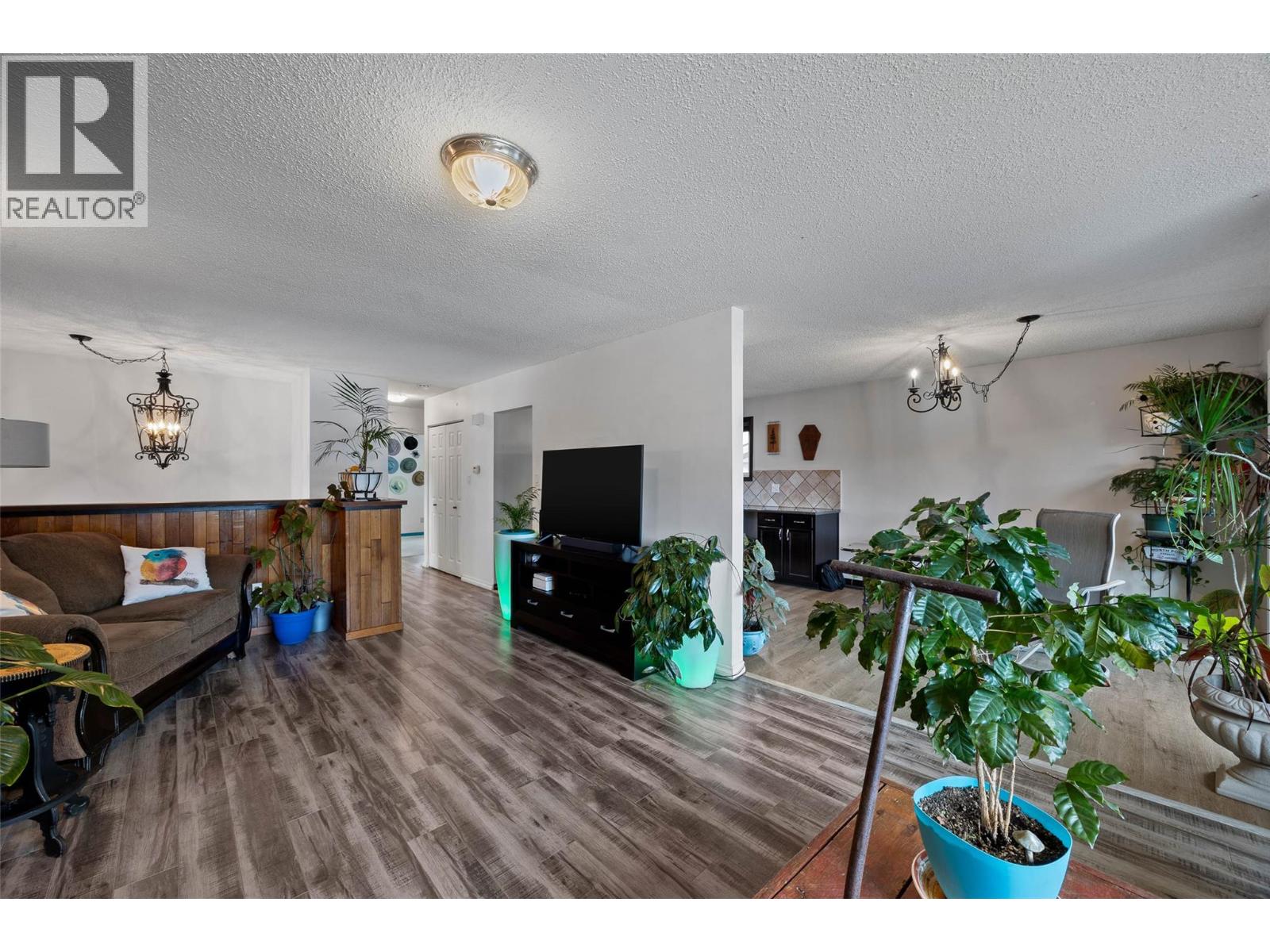 1864 Dickenson Road, Kamloops