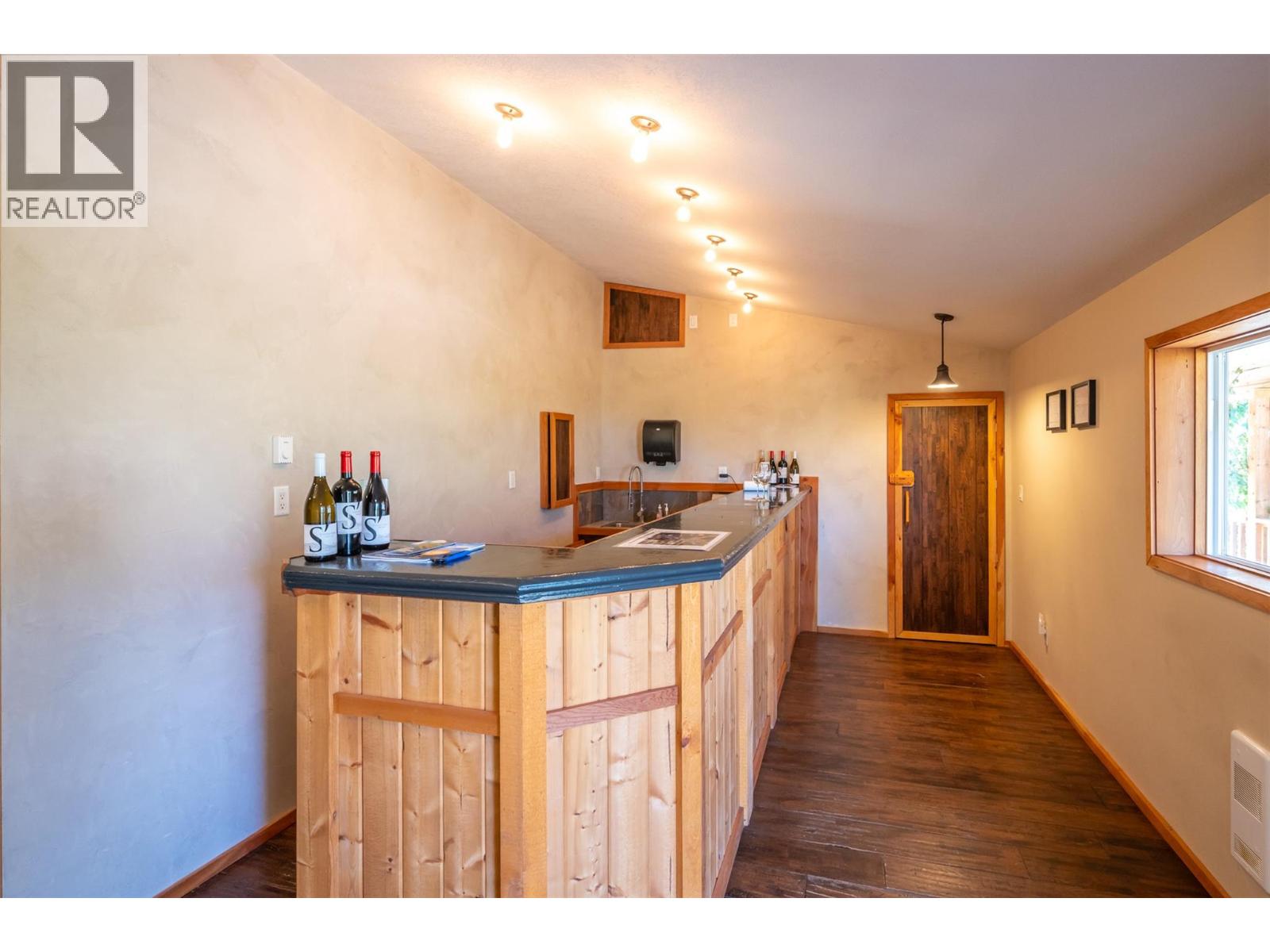  1002/963 Highway 3 Other, Cawston